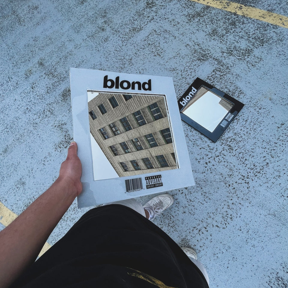 Blond Mirror